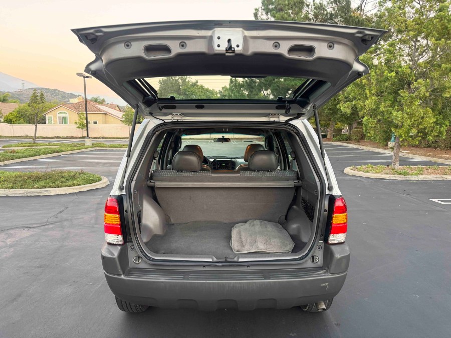 2002 Ford Escape 4dr 103" WB XLS Choice, available for sale in Lake Forest, California | Pacific Green Line. Lake Forest, California 2002 Ford Escape 4dr 103" WB XLS Choice, available for sale in Lake Forest, California | Pacific Green Line. Lake Forest, California