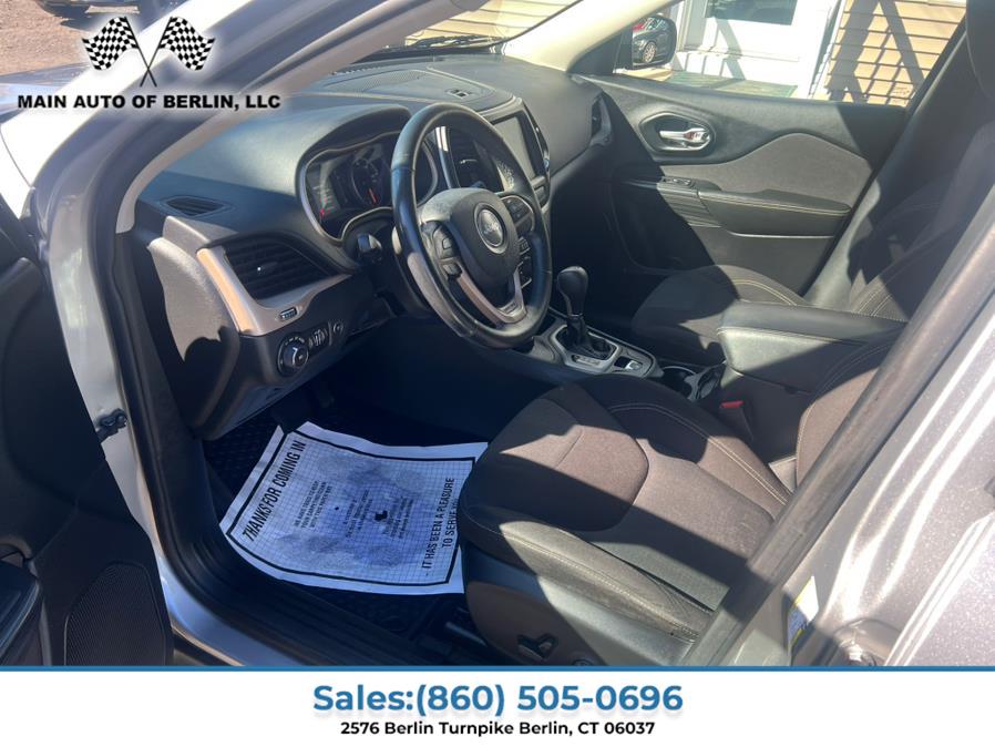 2016 Jeep Cherokee 4WD 4dr Latitude, available for sale in Berlin, Connecticut | Main Auto of Berlin. Berlin, Connecticut 2016 Jeep Cherokee 4WD 4dr Latitude, available for sale in Berlin, Connecticut | Main Auto of Berlin. Berlin, Connecticut