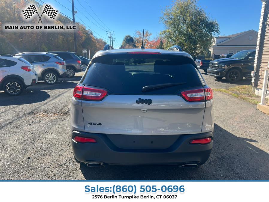 2016 Jeep Cherokee 4WD 4dr Latitude, available for sale in Berlin, Connecticut | Main Auto of Berlin. Berlin, Connecticut 2016 Jeep Cherokee 4WD 4dr Latitude, available for sale in Berlin, Connecticut | Main Auto of Berlin. Berlin, Connecticut