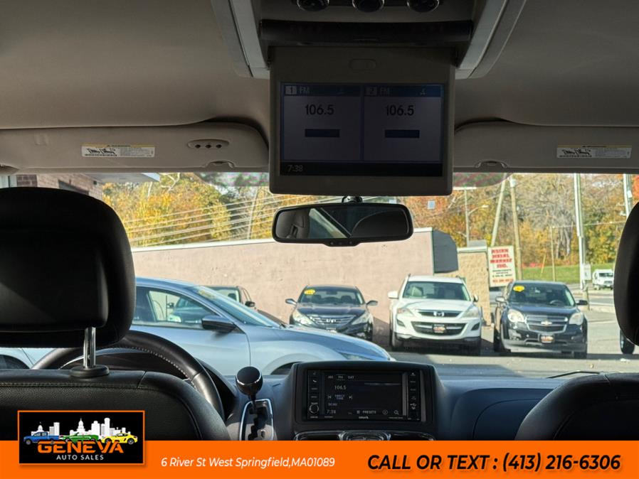 2013 Chrysler Town & Country 4dr Wgn Touring, available for sale in West Springfield, Massachusetts | Geneva Auto Sales LLC. West Springfield, Massachusetts 2013 Chrysler Town & Country 4dr Wgn Touring, available for sale in West Springfield, Massachusetts | Geneva Auto Sales LLC. West Springfield, Massachusetts