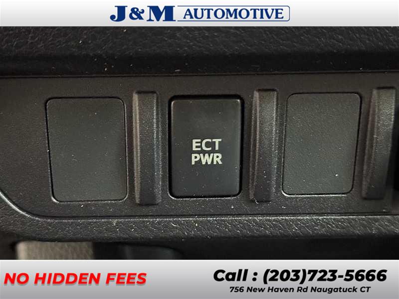 2019 Toyota Tacoma SR5, available for sale in Naugatuck, Connecticut | J&M Automotive Sls&Svc LLC. Naugatuck, Connecticut 2019 Toyota Tacoma SR5, available for sale in Naugatuck, Connecticut | J&M Automotive Sls&Svc LLC. Naugatuck, Connecticut