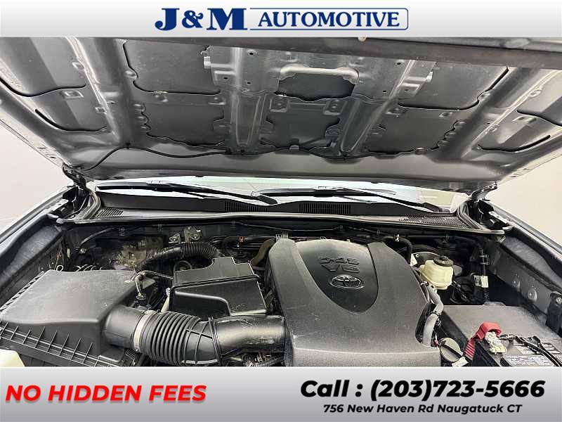 2019 Toyota Tacoma SR5, available for sale in Naugatuck, Connecticut | J&M Automotive Sls&Svc LLC. Naugatuck, Connecticut 2019 Toyota Tacoma SR5, available for sale in Naugatuck, Connecticut | J&M Automotive Sls&Svc LLC. Naugatuck, Connecticut