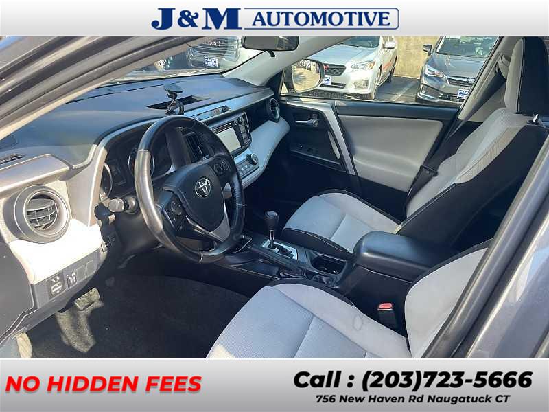 2016 Toyota Rav4 XLE, available for sale in Naugatuck, Connecticut | J&M Automotive Sls&Svc LLC. Naugatuck, Connecticut 2016 Toyota Rav4 XLE, available for sale in Naugatuck, Connecticut | J&M Automotive Sls&Svc LLC. Naugatuck, Connecticut