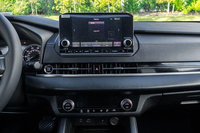 2022 Mitsubishi Outlander SE, available for sale in Great Neck, New York | Camy Cars. Great Neck, New York 2022 Mitsubishi Outlander SE, available for sale in Great Neck, New York | Camy Cars. Great Neck, New York