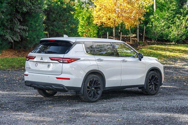 2022 Mitsubishi Outlander SE, available for sale in Great Neck, New York | Camy Cars. Great Neck, New York 2022 Mitsubishi Outlander SE, available for sale in Great Neck, New York | Camy Cars. Great Neck, New York