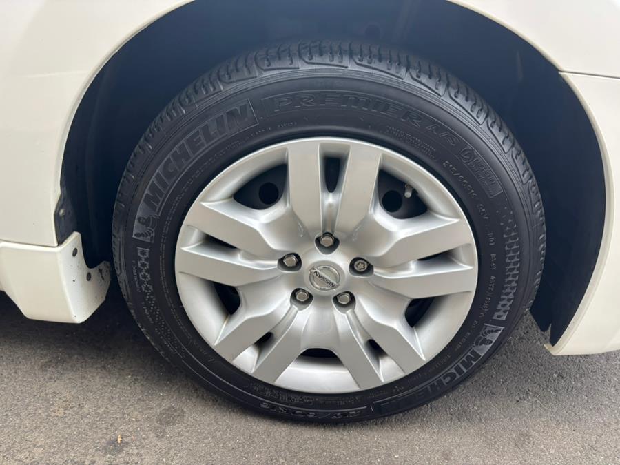 2010 Nissan Altima 4dr Sdn I4 CVT 2.5 S, available for sale in New haven, Connecticut | Wilson Maturo Motors. New haven, Connecticut 2010 Nissan Altima 4dr Sdn I4 CVT 2.5 S, available for sale in New haven, Connecticut | Wilson Maturo Motors. New haven, Connecticut