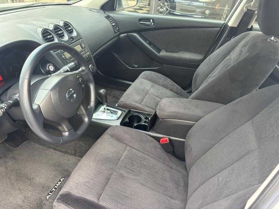 2010 Nissan Altima 4dr Sdn I4 CVT 2.5 S, available for sale in New haven, Connecticut | Wilson Maturo Motors. New haven, Connecticut 2010 Nissan Altima 4dr Sdn I4 CVT 2.5 S, available for sale in New haven, Connecticut | Wilson Maturo Motors. New haven, Connecticut