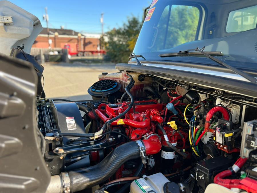 2018 Freightliner M2 106 26FT SUPREME BOX/MAXON LIFTGATE NON CDL, available for sale in Paterson, New Jersey | Speedway Commercial Motors LLC. Paterson, New Jersey 2018 Freightliner M2 106 26FT SUPREME BOX/MAXON LIFTGATE NON CDL, available for sale in Paterson, New Jersey | Speedway Commercial Motors LLC. Paterson, New Jersey