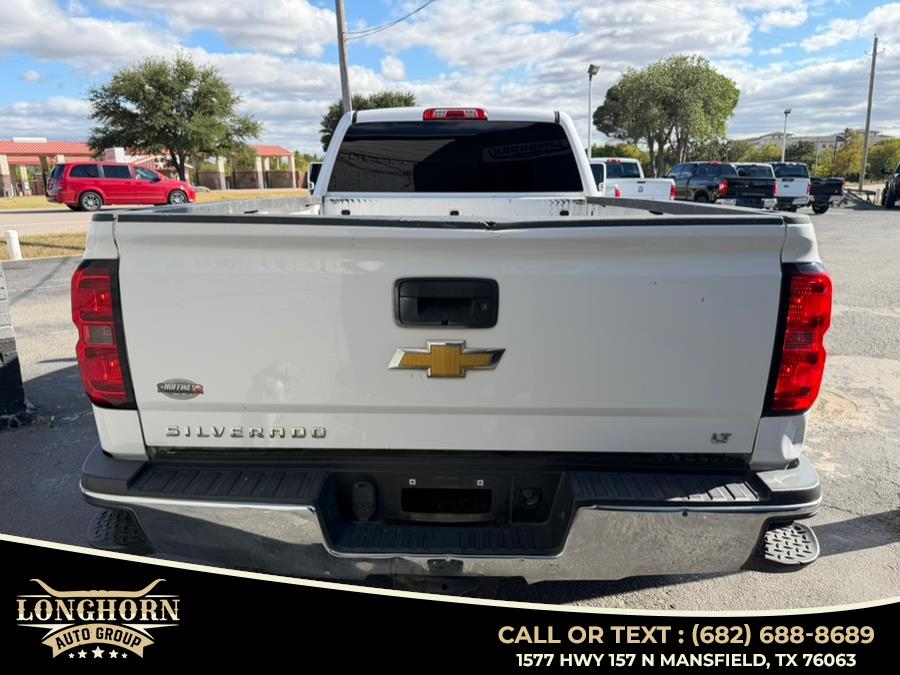 2015 Chevrolet Silverado 2500HD LT photo 4