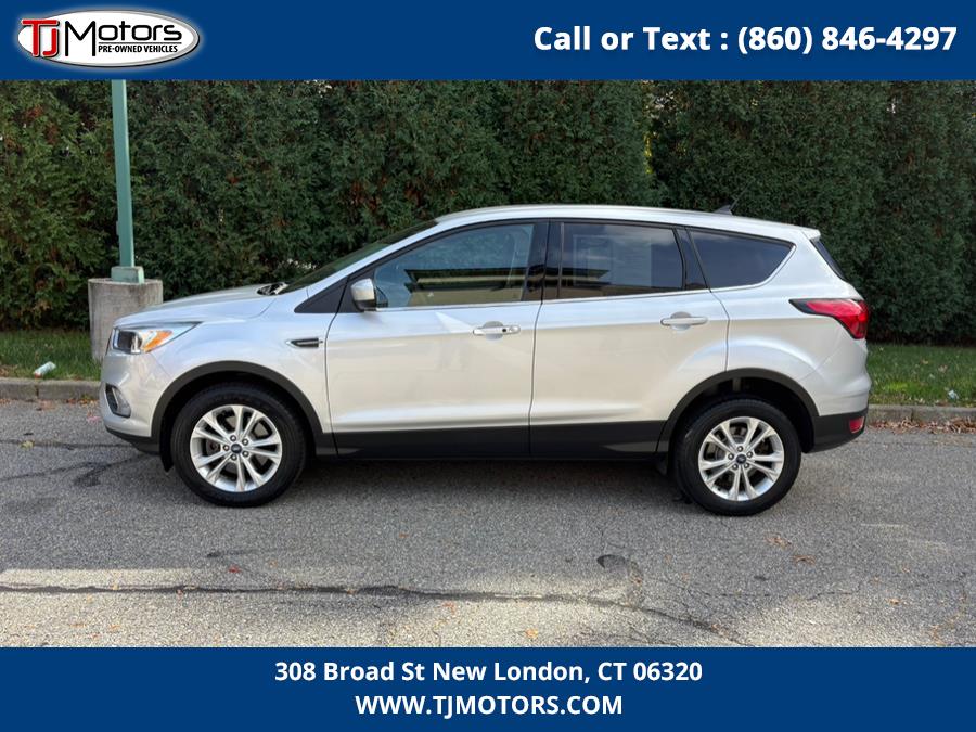 2019 Ford Escape SE photo 4