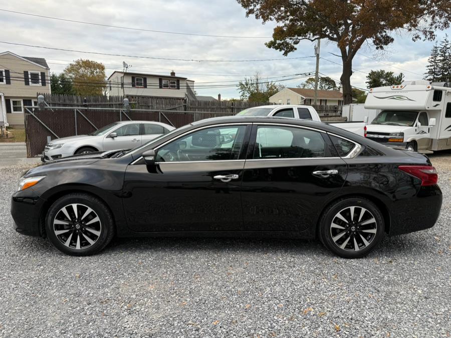 2018 Nissan Altima 2.5 SV photo 2