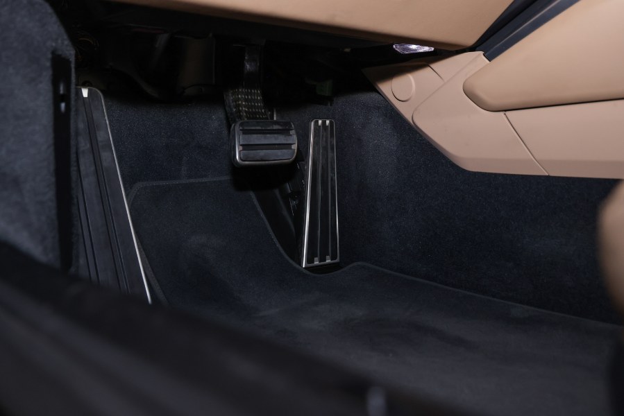 2020 Porsche 911 Carrera S Coupe, available for sale in North Salem, New York | Meccanic Shop North Inc. North Salem, New York 2020 Porsche 911 Carrera S Coupe, available for sale in North Salem, New York | Meccanic Shop North Inc. North Salem, New York