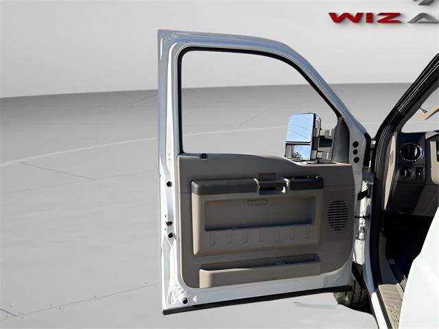 2010 Ford F-350sd XLT, available for sale in Stratford, Connecticut | Wiz Leasing Inc. Stratford, Connecticut 2010 Ford F-350sd XLT, available for sale in Stratford, Connecticut | Wiz Leasing Inc. Stratford, Connecticut