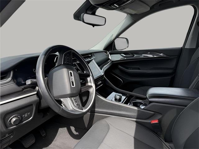 2021 Jeep Grand Cherokee l Laredo, available for sale in Stratford, Connecticut | Wiz Leasing Inc. Stratford, Connecticut 2021 Jeep Grand Cherokee l Laredo, available for sale in Stratford, Connecticut | Wiz Leasing Inc. Stratford, Connecticut