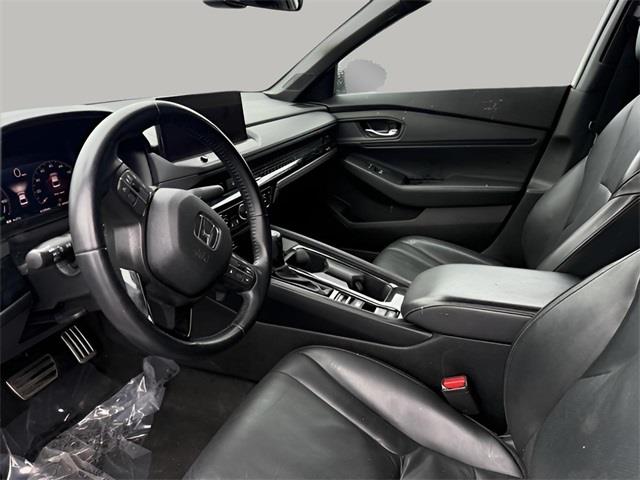 2023 Honda Accord Hybrid Sport-L, available for sale in Stratford, Connecticut | Wiz Leasing Inc. Stratford, Connecticut 2023 Honda Accord Hybrid Sport-L, available for sale in Stratford, Connecticut | Wiz Leasing Inc. Stratford, Connecticut