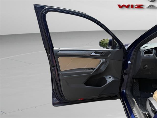 2022 Volkswagen Tiguan 2.0T SE, available for sale in Stratford, Connecticut | Wiz Leasing Inc. Stratford, Connecticut 2022 Volkswagen Tiguan 2.0T SE, available for sale in Stratford, Connecticut | Wiz Leasing Inc. Stratford, Connecticut