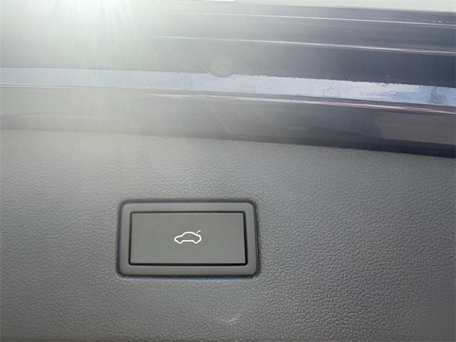 2022 Volkswagen Tiguan 2.0T SE, available for sale in Stratford, Connecticut | Wiz Leasing Inc. Stratford, Connecticut 2022 Volkswagen Tiguan 2.0T SE, available for sale in Stratford, Connecticut | Wiz Leasing Inc. Stratford, Connecticut