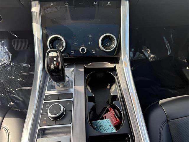2020 Land Rover Range Rover Sport HSE, available for sale in Stratford, Connecticut | Wiz Leasing Inc. Stratford, Connecticut 2020 Land Rover Range Rover Sport HSE, available for sale in Stratford, Connecticut | Wiz Leasing Inc. Stratford, Connecticut