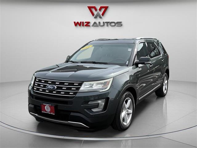 Used 2016 Ford Explorer in Stratford, Connecticut | Wiz Leasing Inc. Stratford, Connecticut