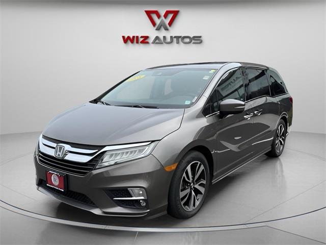 Used 2018 Honda Odyssey in Stratford, Connecticut | Wiz Leasing Inc. Stratford, Connecticut