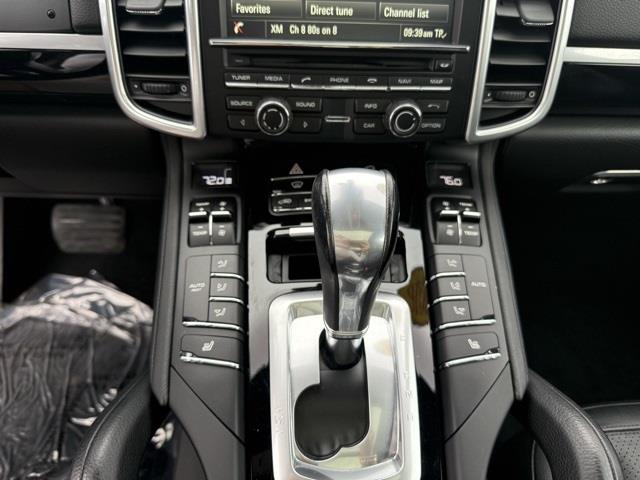 2016 Porsche Cayenne Base, available for sale in Stratford, Connecticut | Wiz Leasing Inc. Stratford, Connecticut 2016 Porsche Cayenne Base, available for sale in Stratford, Connecticut | Wiz Leasing Inc. Stratford, Connecticut
