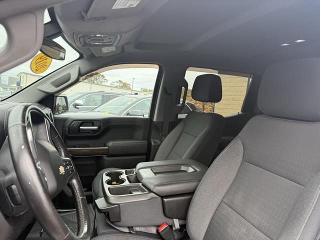 2019 Chevrolet Silverado 1500 LT, available for sale in Stratford, Connecticut | Wiz Leasing Inc. Stratford, Connecticut 2019 Chevrolet Silverado 1500 LT, available for sale in Stratford, Connecticut | Wiz Leasing Inc. Stratford, Connecticut