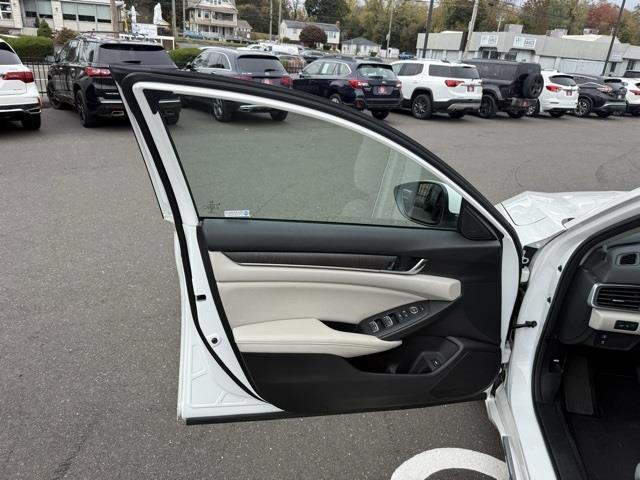 2019 Honda Accord EX, available for sale in Stratford, Connecticut | Wiz Leasing Inc. Stratford, Connecticut 2019 Honda Accord EX, available for sale in Stratford, Connecticut | Wiz Leasing Inc. Stratford, Connecticut