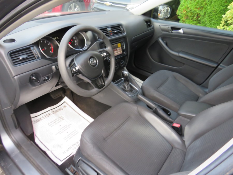 2015 Volkswagen Jetta Sedan 4dr Auto 2.0L S, available for sale in Middle Village, New York | Road Masters II INC. Middle Village, New York 2015 Volkswagen Jetta Sedan 4dr Auto 2.0L S, available for sale in Middle Village, New York | Road Masters II INC. Middle Village, New York