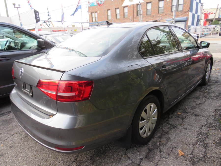 2015 Volkswagen Jetta Sedan 4dr Auto 2.0L S, available for sale in Middle Village, New York | Road Masters II INC. Middle Village, New York 2015 Volkswagen Jetta Sedan 4dr Auto 2.0L S, available for sale in Middle Village, New York | Road Masters II INC. Middle Village, New York