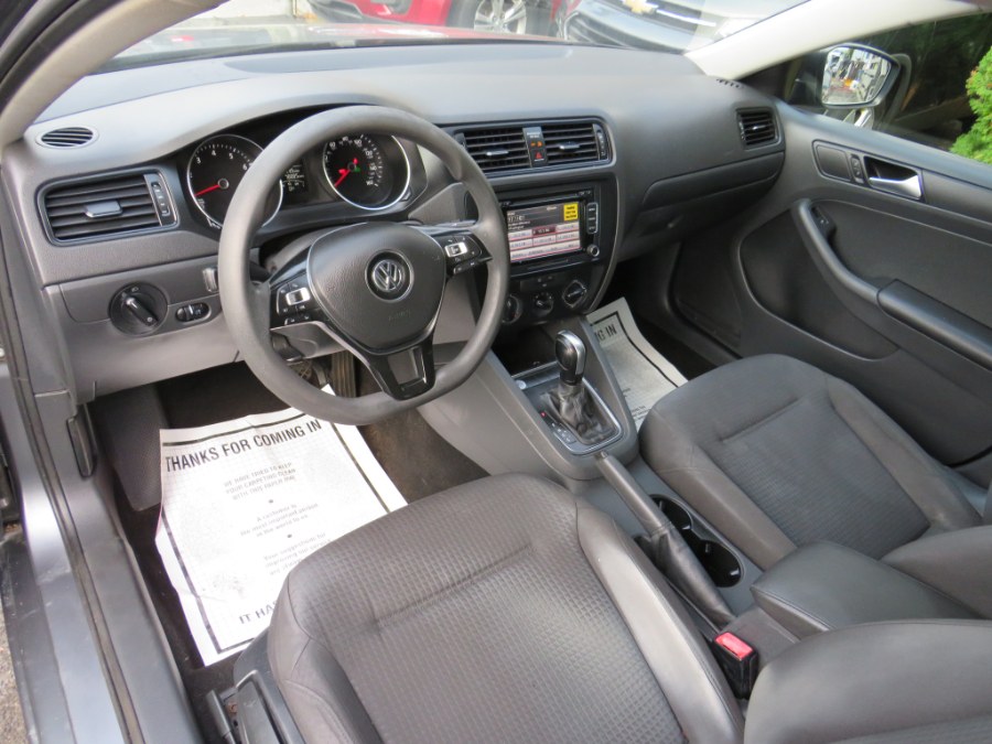 2015 Volkswagen Jetta Sedan 4dr Auto 2.0L S, available for sale in Middle Village, New York | Road Masters II INC. Middle Village, New York 2015 Volkswagen Jetta Sedan 4dr Auto 2.0L S, available for sale in Middle Village, New York | Road Masters II INC. Middle Village, New York