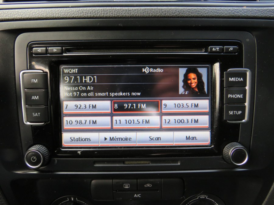 2015 Volkswagen Jetta Sedan 4dr Auto 2.0L S, available for sale in Middle Village, New York | Road Masters II INC. Middle Village, New York 2015 Volkswagen Jetta Sedan 4dr Auto 2.0L S, available for sale in Middle Village, New York | Road Masters II INC. Middle Village, New York