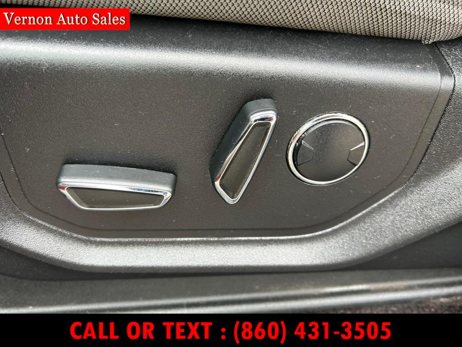 2016 Ford F-150 4WD SuperCrew 157" XLT, available for sale in Manchester, Connecticut | Vernon Auto Sale & Service. Manchester, Connecticut 2016 Ford F-150 4WD SuperCrew 157" XLT, available for sale in Manchester, Connecticut | Vernon Auto Sale & Service. Manchester, Connecticut