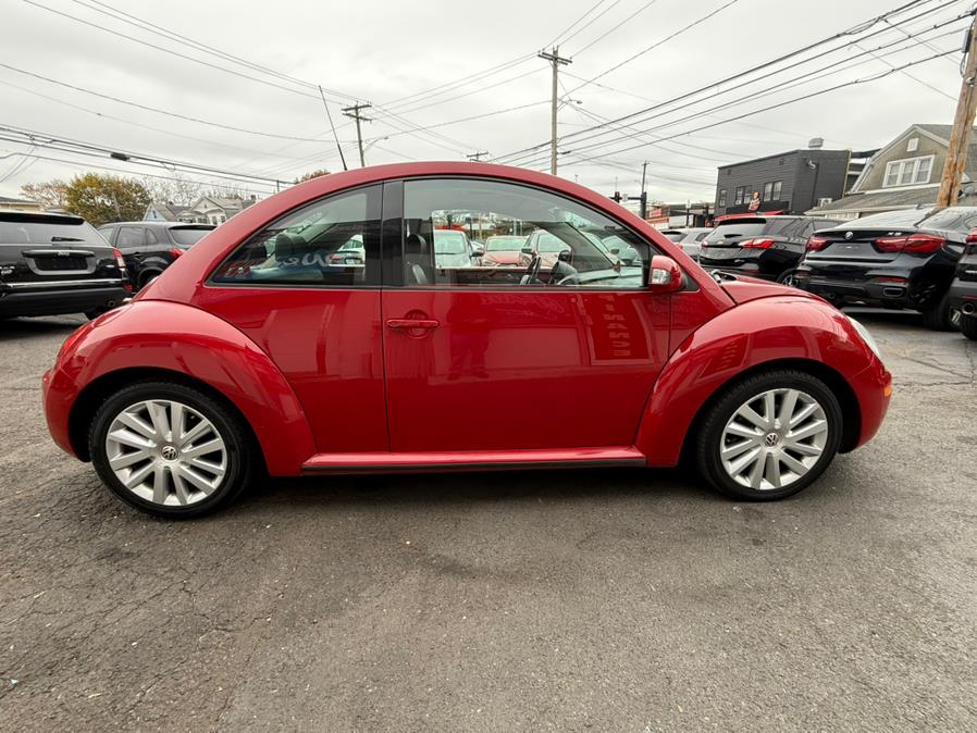 2008 Volkswagen New Beetle Coupe SE, available for sale in Bridgeport, Connecticut | CT Auto. Bridgeport, Connecticut 2008 Volkswagen New Beetle Coupe SE, available for sale in Bridgeport, Connecticut | CT Auto. Bridgeport, Connecticut