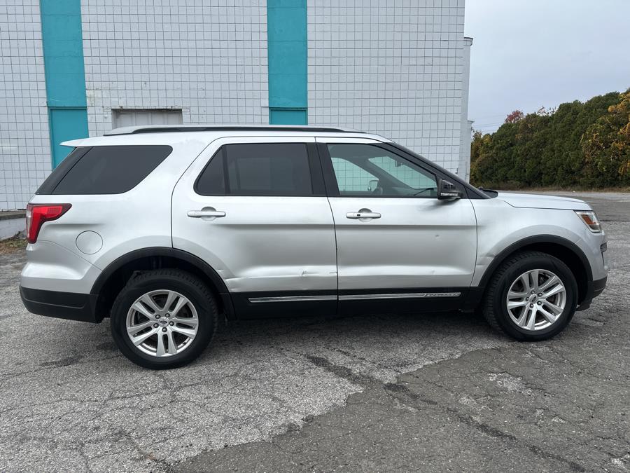 Used Ford Explorer XLT 4WD 2019 | Dealertown Auto Wholesalers. Milford, Connecticut