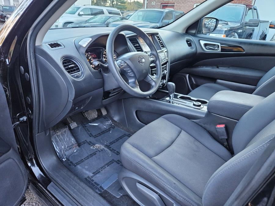 2017 Nissan Pathfinder 4x4 SV, available for sale in East Windsor, Connecticut | Toro Auto. East Windsor, Connecticut 2017 Nissan Pathfinder 4x4 SV, available for sale in East Windsor, Connecticut | Toro Auto. East Windsor, Connecticut