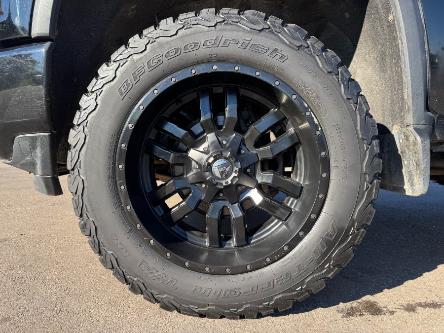 2020 Chevrolet Silverado 2500HD 4WD Crew Cab 159" Custom, available for sale in Ortonville, Michigan | Marsh Auto Sales LLC. Ortonville, Michigan 2020 Chevrolet Silverado 2500HD 4WD Crew Cab 159" Custom, available for sale in Ortonville, Michigan | Marsh Auto Sales LLC. Ortonville, Michigan