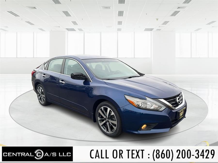 2017 Nissan Altima 2.5 SR photo 3