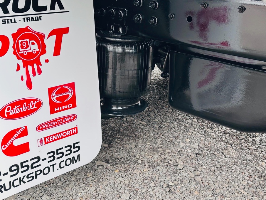 2021 Chevrolet Silverado MD 4500 LT DURAMAX 20FT DRY BOX + 3700LB LIFT GATE + AIR RIDE +NO CDL, available for sale in South Amboy, New Jersey | NJ Truck Spot. South Amboy, New Jersey 2021 Chevrolet Silverado MD 4500 LT DURAMAX 20FT DRY BOX + 3700LB LIFT GATE + AIR RIDE +NO CDL, available for sale in South Amboy, New Jersey | NJ Truck Spot. South Amboy, New Jersey