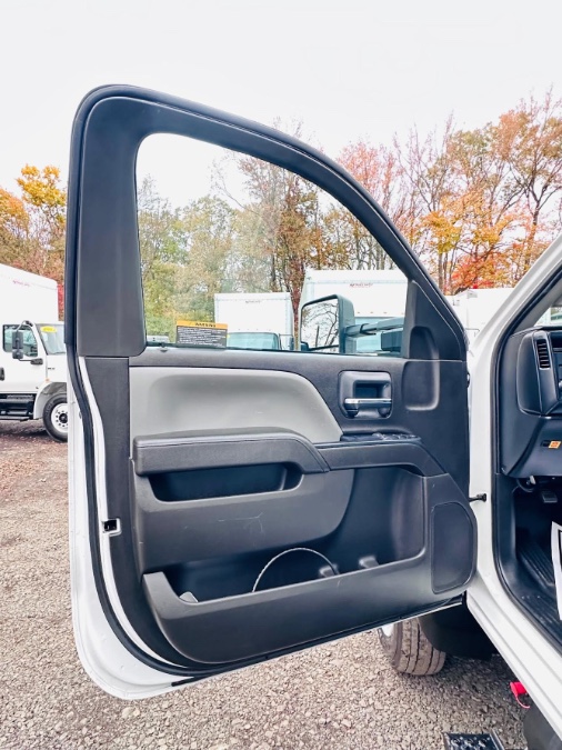 2021 Chevrolet Silverado MD 4500 LT DURAMAX 20FT DRY BOX + 3700LB LIFT GATE + AIR RIDE +NO CDL, available for sale in South Amboy, New Jersey | NJ Truck Spot. South Amboy, New Jersey 2021 Chevrolet Silverado MD 4500 LT DURAMAX 20FT DRY BOX + 3700LB LIFT GATE + AIR RIDE +NO CDL, available for sale in South Amboy, New Jersey | NJ Truck Spot. South Amboy, New Jersey