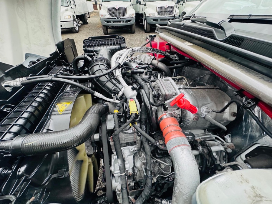 2021 Chevrolet Silverado MD 4500 LT DURAMAX 20FT DRY BOX + 3700LB LIFT GATE + AIR RIDE +NO CDL, available for sale in South Amboy, New Jersey | NJ Truck Spot. South Amboy, New Jersey 2021 Chevrolet Silverado MD 4500 LT DURAMAX 20FT DRY BOX + 3700LB LIFT GATE + AIR RIDE +NO CDL, available for sale in South Amboy, New Jersey | NJ Truck Spot. South Amboy, New Jersey