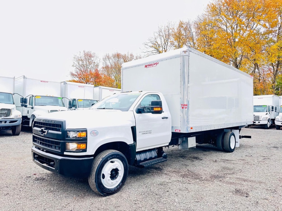 2021 Chevrolet Silverado MD 4500 LT DURAMAX 20FT DRY BOX + 3700LB LIFT GATE + AIR RIDE +NO CDL, available for sale in South Amboy, New Jersey | NJ Truck Spot. South Amboy, New Jersey 2021 Chevrolet Silverado MD 4500 LT DURAMAX 20FT DRY BOX + 3700LB LIFT GATE + AIR RIDE +NO CDL, available for sale in South Amboy, New Jersey | NJ Truck Spot. South Amboy, New Jersey