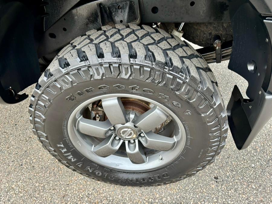 2014 Nissan Titan 4WD Crew Cab SWB SV, available for sale in South Windsor, Connecticut | Mike And Tony Auto Sales, Inc. South Windsor, Connecticut 2014 Nissan Titan 4WD Crew Cab SWB SV, available for sale in South Windsor, Connecticut | Mike And Tony Auto Sales, Inc. South Windsor, Connecticut