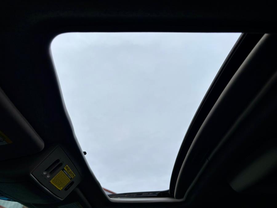 2014 Nissan Titan 4WD Crew Cab SWB SV, available for sale in South Windsor, Connecticut | Mike And Tony Auto Sales, Inc. South Windsor, Connecticut 2014 Nissan Titan 4WD Crew Cab SWB SV, available for sale in South Windsor, Connecticut | Mike And Tony Auto Sales, Inc. South Windsor, Connecticut