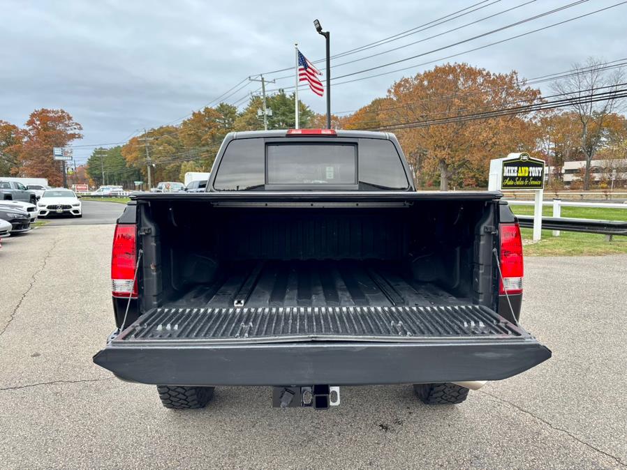 2014 Nissan Titan 4WD Crew Cab SWB SV, available for sale in South Windsor, Connecticut | Mike And Tony Auto Sales, Inc. South Windsor, Connecticut 2014 Nissan Titan 4WD Crew Cab SWB SV, available for sale in South Windsor, Connecticut | Mike And Tony Auto Sales, Inc. South Windsor, Connecticut