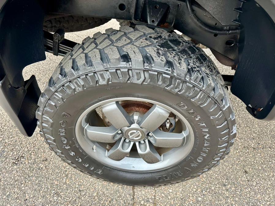 2014 Nissan Titan 4WD Crew Cab SWB SV, available for sale in South Windsor, Connecticut | Mike And Tony Auto Sales, Inc. South Windsor, Connecticut 2014 Nissan Titan 4WD Crew Cab SWB SV, available for sale in South Windsor, Connecticut | Mike And Tony Auto Sales, Inc. South Windsor, Connecticut