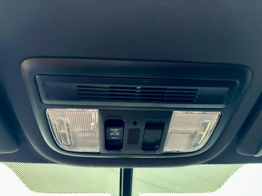 2017 Honda Civic Hatchback EX-L CVT w/Navigation, available for sale in South Windsor, Connecticut | Mike And Tony Auto Sales, Inc. South Windsor, Connecticut 2017 Honda Civic Hatchback EX-L CVT w/Navigation, available for sale in South Windsor, Connecticut | Mike And Tony Auto Sales, Inc. South Windsor, Connecticut