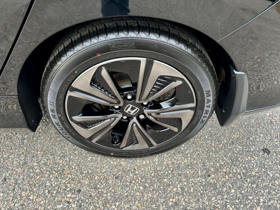 2017 Honda Civic Hatchback EX-L CVT w/Navigation, available for sale in South Windsor, Connecticut | Mike And Tony Auto Sales, Inc. South Windsor, Connecticut 2017 Honda Civic Hatchback EX-L CVT w/Navigation, available for sale in South Windsor, Connecticut | Mike And Tony Auto Sales, Inc. South Windsor, Connecticut