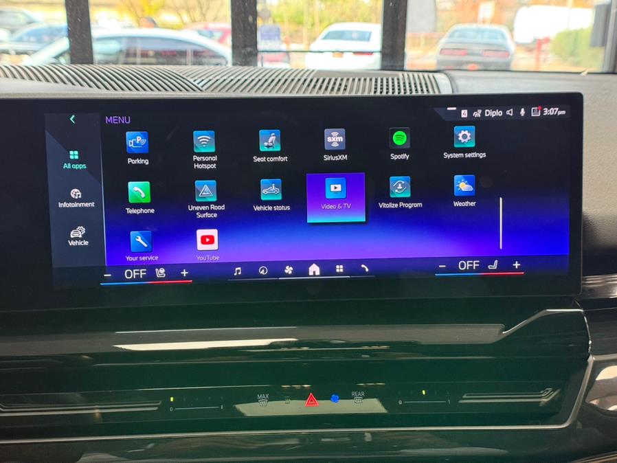 2025 BMW 5 Series 530i xDrive Sedan, available for sale in Massapequa Park, New York | Power Motors East. Massapequa Park, New York 2025 BMW 5 Series 530i xDrive Sedan, available for sale in Massapequa Park, New York | Power Motors East. Massapequa Park, New York