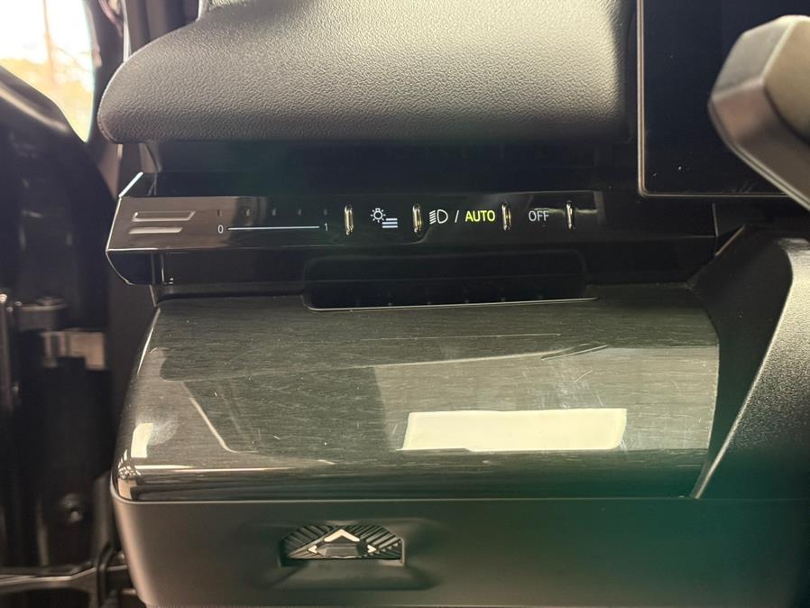 2025 BMW 5 Series 530i xDrive Sedan, available for sale in Massapequa Park, New York | Power Motors East. Massapequa Park, New York 2025 BMW 5 Series 530i xDrive Sedan, available for sale in Massapequa Park, New York | Power Motors East. Massapequa Park, New York