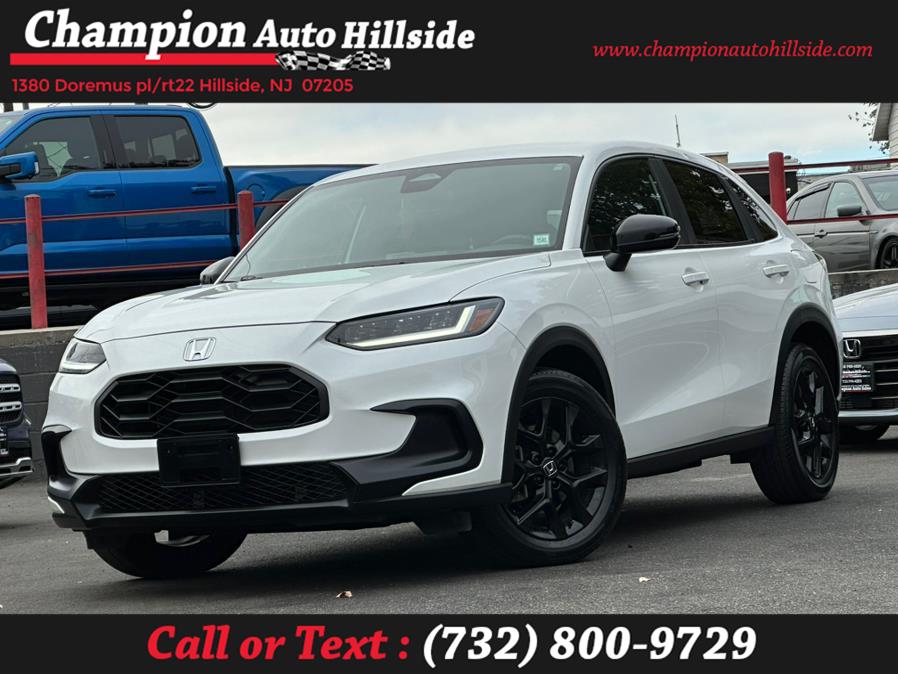 Used 2024 Honda HR-V in Hillside, New Jersey | Champion Auto Hillside. Hillside, New Jersey